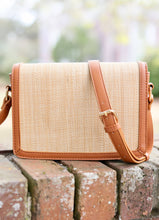 Load image into Gallery viewer, Reese Straw Crossbody CAMEL