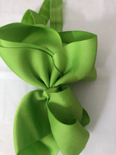 Load image into Gallery viewer, Oversize Bow Satin Headband