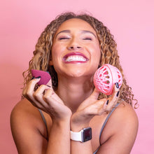 Load image into Gallery viewer, The Sponge | Machine Washable MakeUp Blender
