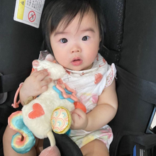 Load image into Gallery viewer, Itzy Friends Link &amp; Love™ Activity Plush with Teether Toy: Unicorn
