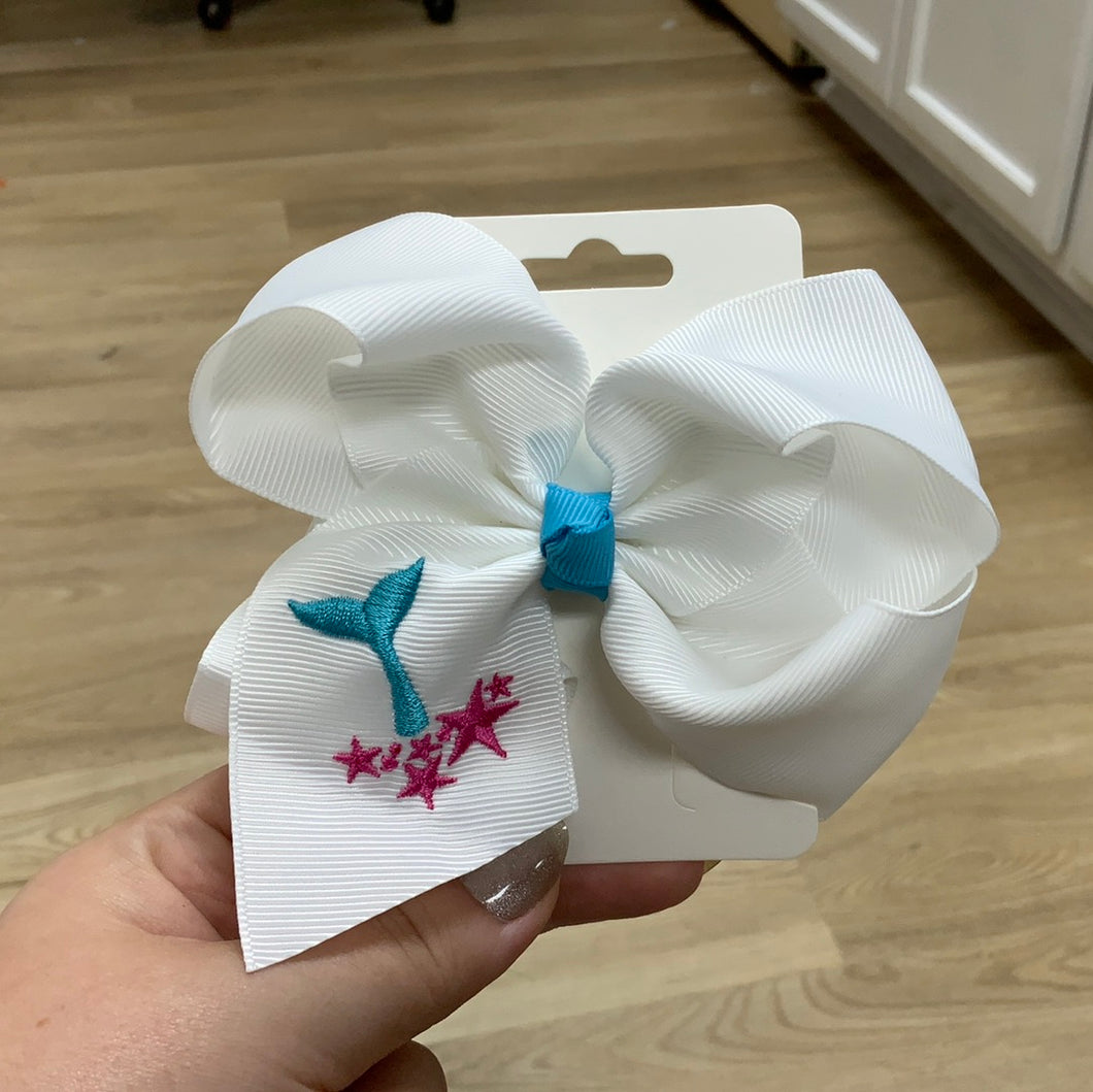Whale tale and stars alligator clip bow