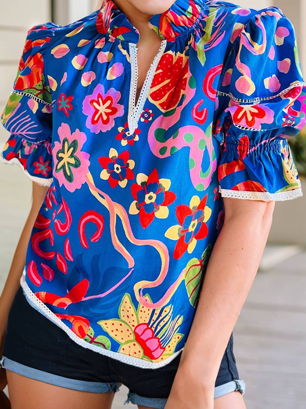 Summer Breeze V-neck Abstract Printed Top: Blue