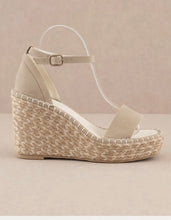 Load image into Gallery viewer, Madrid closed back open toe espadrille wedge
