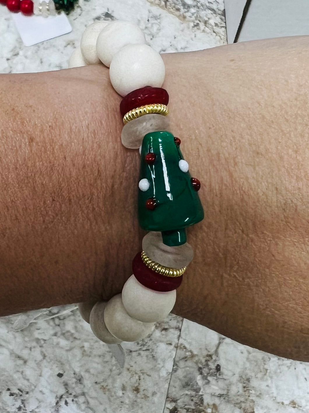 The Juliet Christmas tree bracelet