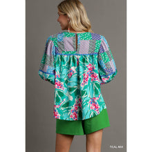 Load image into Gallery viewer, Boxy Cut Round Neck Top : TEAL MIX

