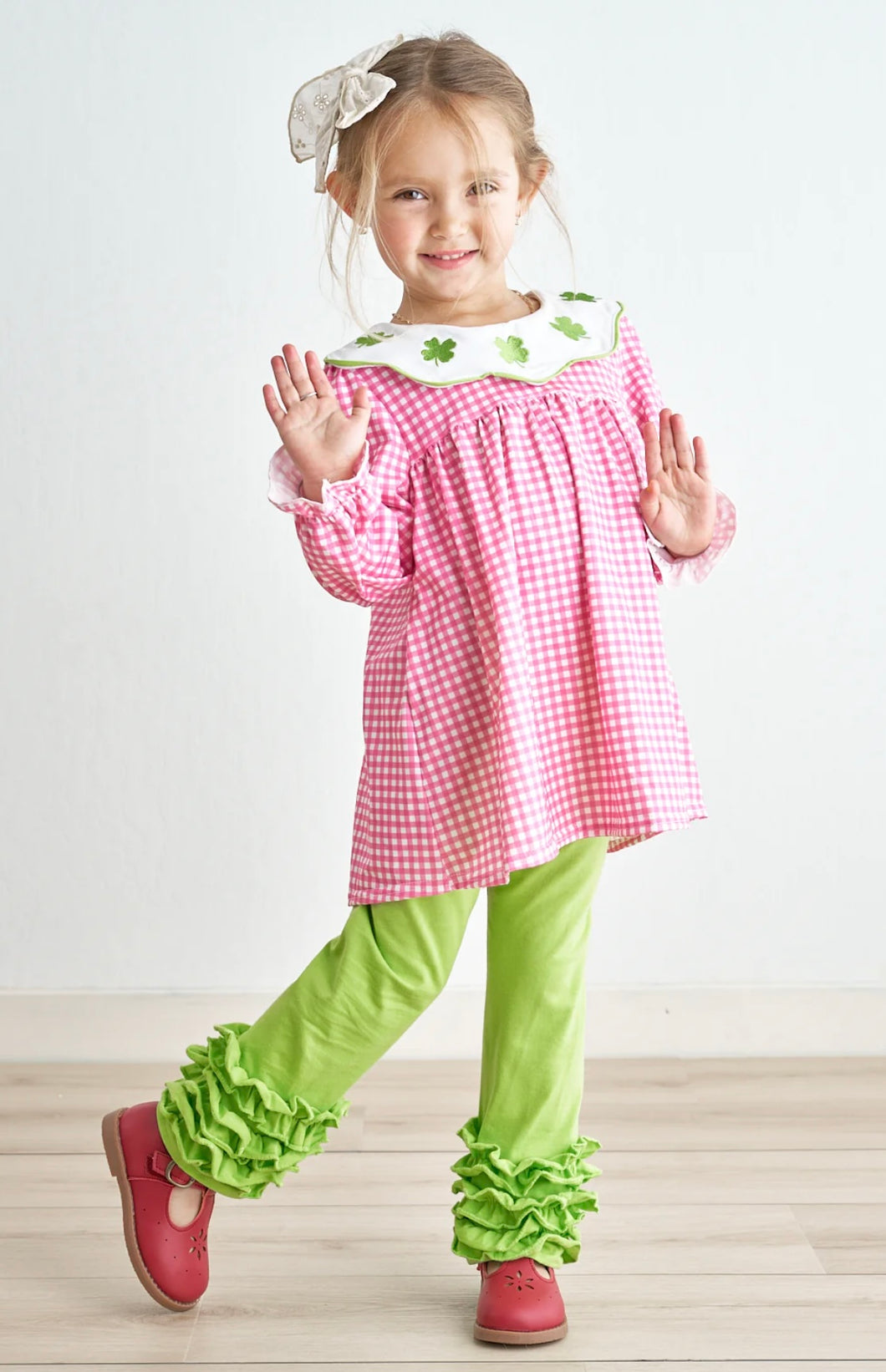 Pink Clover Embroidery Ruffle Set