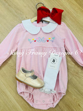 Load image into Gallery viewer, Mini heart embroidery bubble
