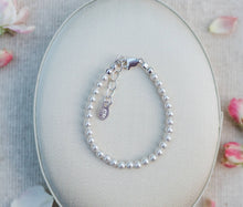 Load image into Gallery viewer, Sterling Silver Baby&#39;s 1st Pearls Bracelet Keepsake Gift: Medium 1-5 Years
