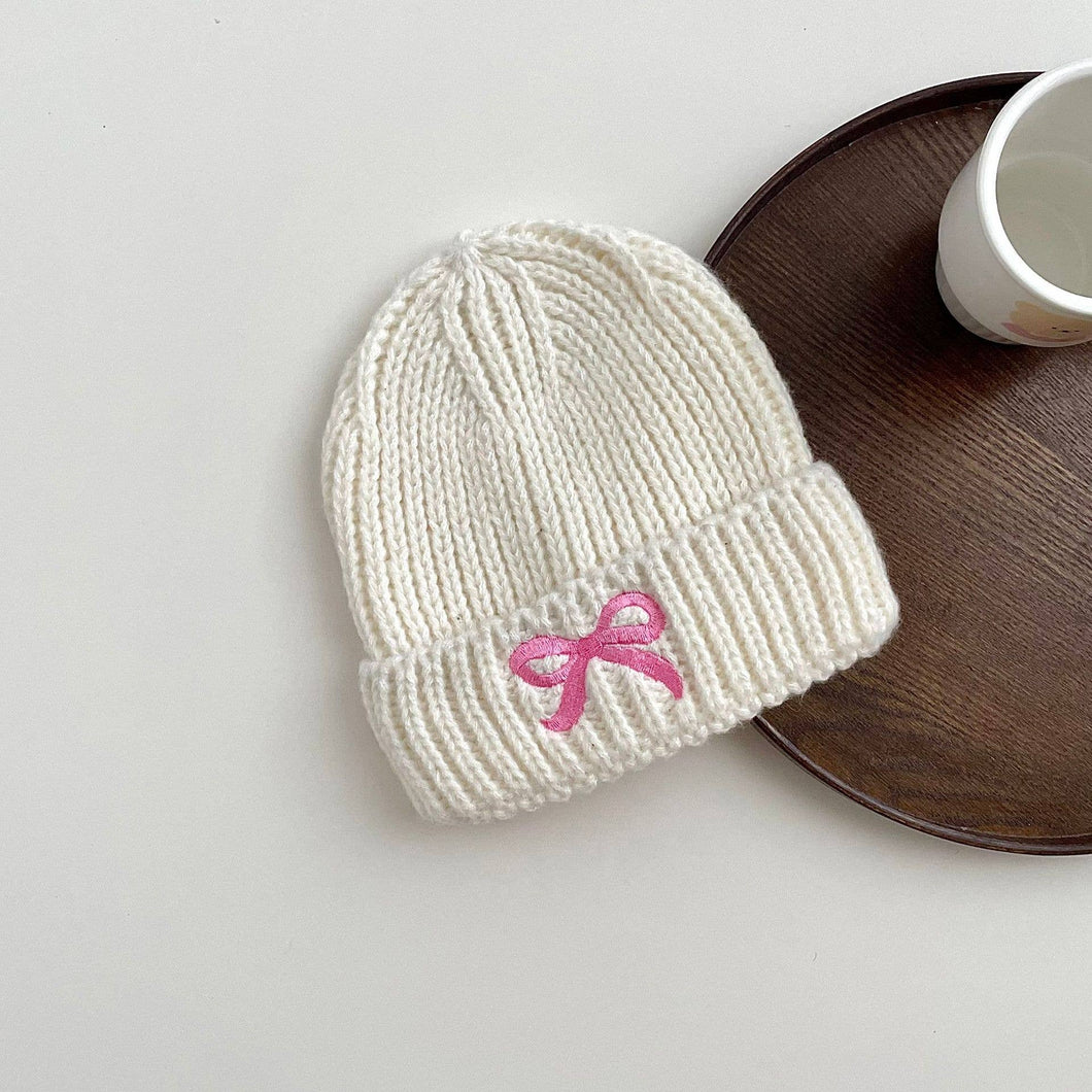 Children's bow embroidered knitted hat bow beanie: White