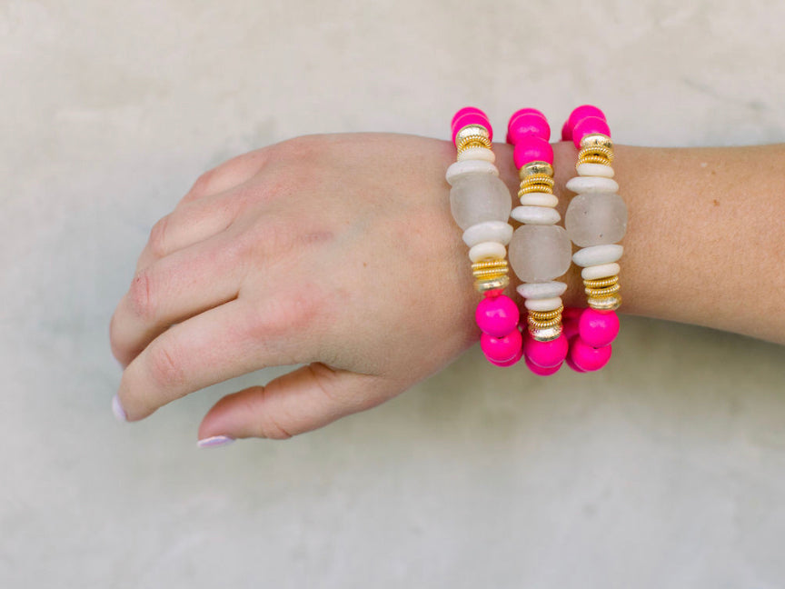 The Layla bracelet by Carolina strung