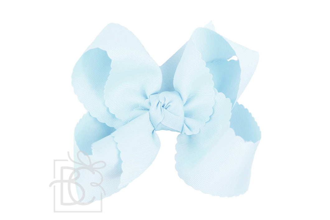 SCALLOPED EDGE BOW: 5.5