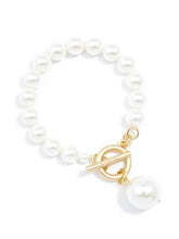 Load image into Gallery viewer, Pearl Charm and Toggle Bracelet: Matte Gold/Pearl
