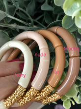 Load image into Gallery viewer, Neutral bracelets Acrylic
