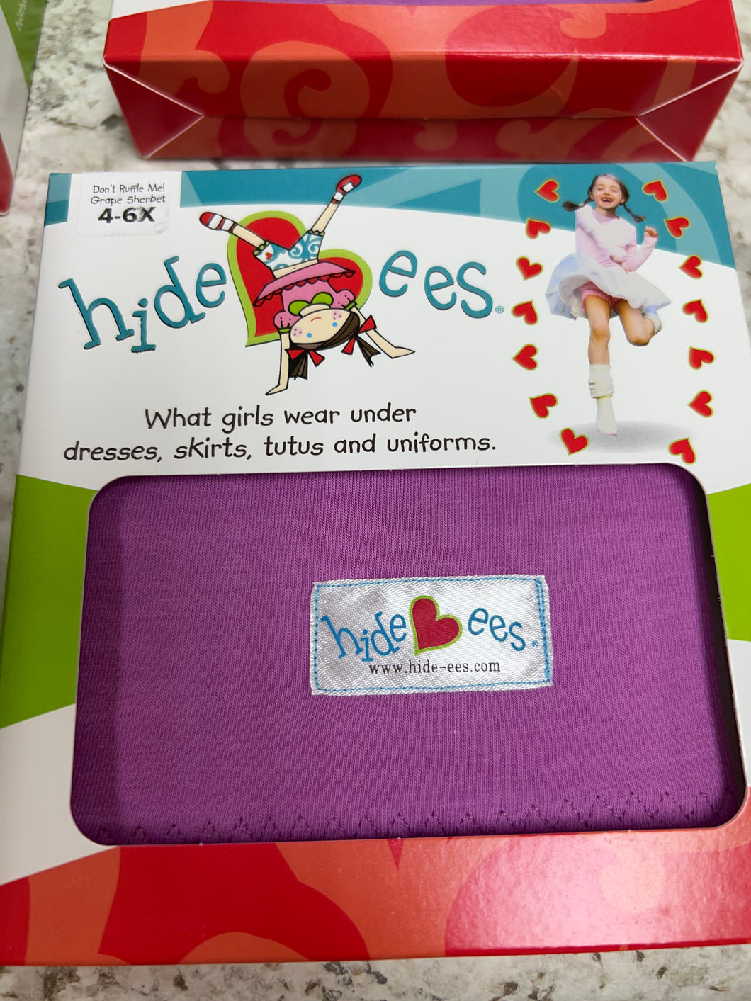 Hide-ees No ruffle under short