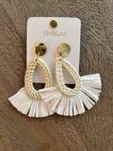 Load image into Gallery viewer, Viv &amp; Lou Daydream earrings
