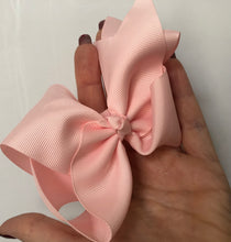 Load image into Gallery viewer, Oversize Bow Satin Headband
