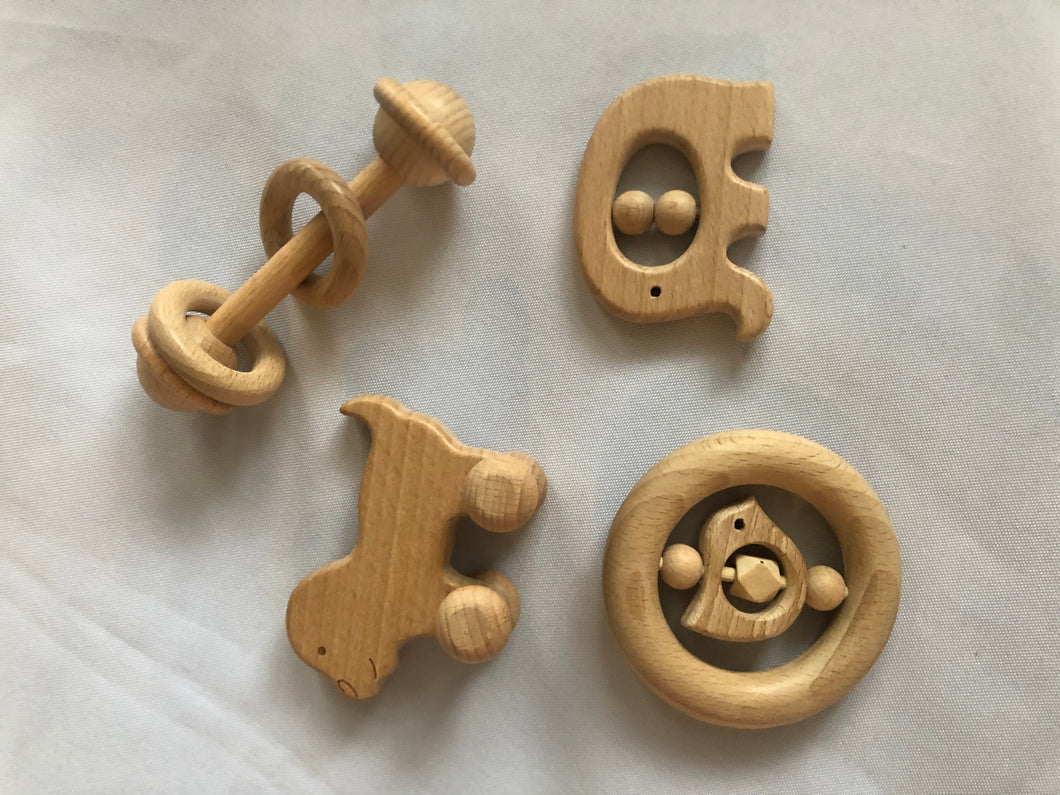 Wood rattle teether