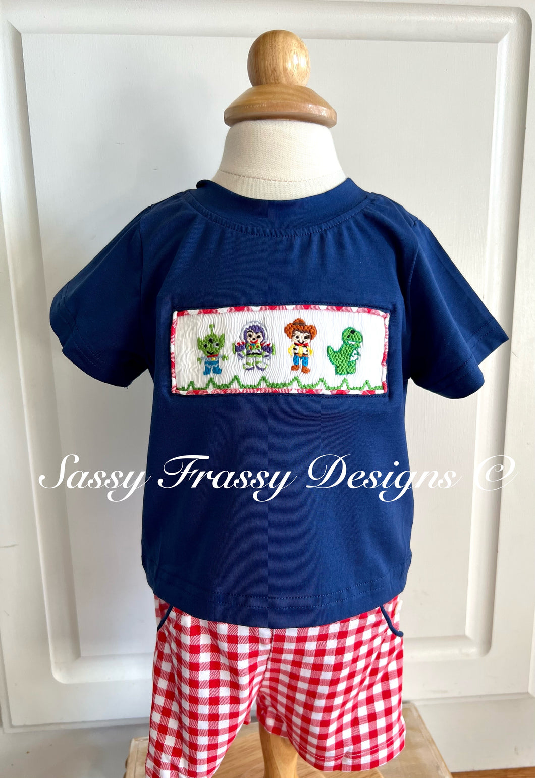 You got a friend smock short set